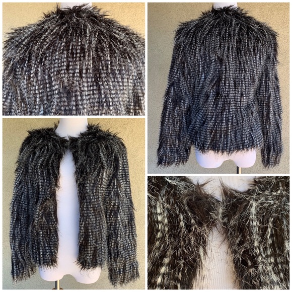 “Haoduoyi” Feathery Faux Fur Coat B&W 70s Retro XS - Picture 2 of 8